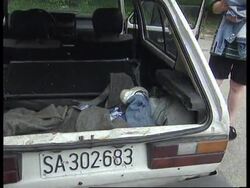 BOSNIA: VITEZ: RAPID REACTION FORCE MOVE TO PROTECT SARAJEVO Instructional Video