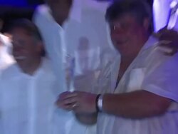 Sean Elliot and golf team Stock Footage