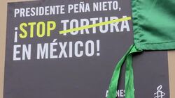 VOICED : Protesta en Alemania contra el presidente mexicano News Clip