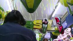 VOICED : Los objetos mas insolitos del Mundial News Clip