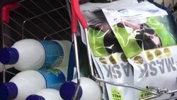 CLEAN : People flood pharmacies in Wuhan as virus fear rises News Clip