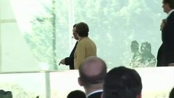 Barroso meets Rousseff for trade talks, speaks at university News Clip