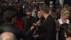 R. Kelly on Gaga collaboration, Lady Antebellum, Joan Jett talk awards shows at AMA arrivals News Clip