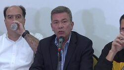 VOICED : Oposicion venezolana rechaza juramentar a gobernadores ante Cons News Clip