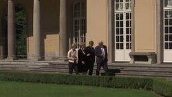 German and Australian FMs meet in Berlin Instructional Video