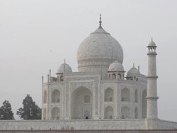 MS Shot of Taj Mahal / Agra, Uttar Pradesh, India Stock Footage