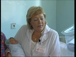 Russian couples to get day off work to go home and conceive News Clip