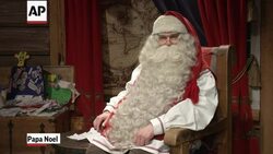 Papa Noel lleva a cabo preparativos finales antes de emprender su viaje por el mundo. Instructional Video