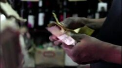 CLEAN : Angola economy in crisis as rubbish piles up in the capital News Clip