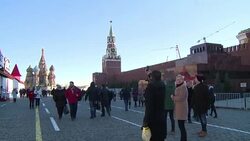 CLEAN : Lenin watches on over increasingly indifferent Russians News Clip