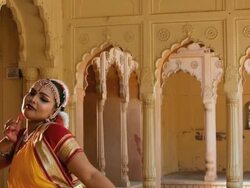 Bharatanatyam dancer performing in the palace, Ballabgarh, Haryana, India Stock Footage