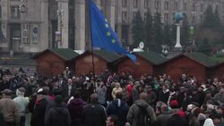 4:3 Thousands rally in Ukraine capital over EU deal, and to mark famine anniversary News Clip