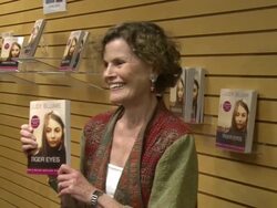 Judy Blume at Judy Blume Book Signing. Stock Footage