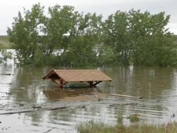 HD video flooded picnic table Lakewood Colorado Stock Footage