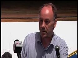 The Executive Vice-President of Costa Cruises appeared with the captain of the Costa Allegra, praising the captain and crew. Quality as incoming. Instructional Video