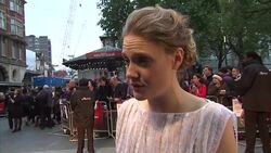 Interview with Romola Garai at the premiere of Suffragette News Clip