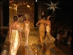 Day 3 of Delhi Couture Week gets underway News Clip