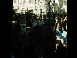 SYND 30 12 74 FUNERAL OF POPULAR MUSICIAN News Clip