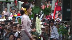 Activists join Suu Kyi in demo calling for Myanmar charter change News Clip