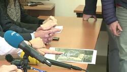 CLEAN : France: Plans to move up to 1,000 from Calais migrant camp News Clip