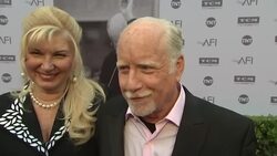 Richard Dreyfuss accused of exposing himself Instructional Video