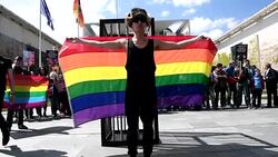 CLEAN : Activists urge Putin to end gay persecution in Chechnya News Clip