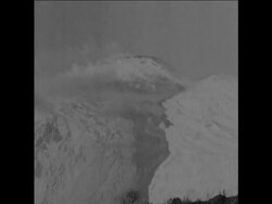 CAN 102 SICILIAN VOLCANO MOUNT ETNA IN ERUPTION News Clip