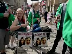 Royal Mile During Edinburgh Fringe Festival Stock Footage