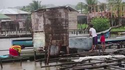 VOICED : Huracan y sismo de 7,0 impactan en Nicaragua News Clip