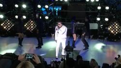 Psy, Taylor Swift and Carly Rae Jepsen perform at NYE concert Instructional Video