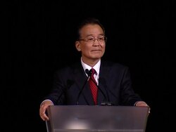 Wen and Mandelson comment on measures for econ crisis News Clip