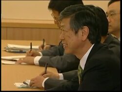 Negroponte meets Japanese FM Komura News Clip