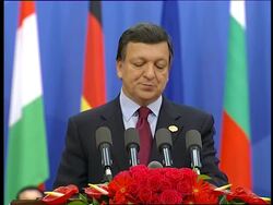 WRAP Leaders at ASEM, group photo, Hu, Wen, Sarkozy, roundtable talks News Clip