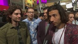 AMA stars share their love of Taylor Swift News Clip