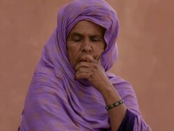 Portrait of mauritanian woman Stock Footage