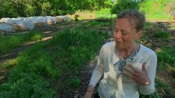 Millennials exercise their green thumbs News Clip