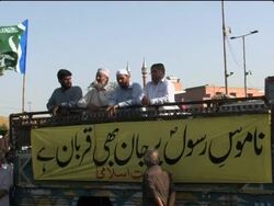 Facebook blocked in Pakistan over Prophet Muhammad images, protest Instructional Video