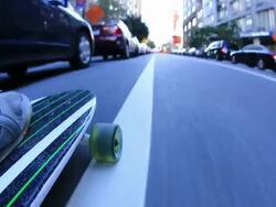 New York city long-boarding Stock Footage