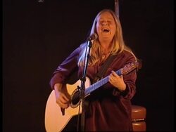 ENTERTAINMENT WEEKLY: ENT4-MELISSA REAVES News Clip