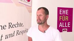 CLEAN : Germany's LGBT groups welcome gay marriage vote News Clip