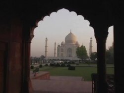 ZI, WS, Taj Mahal, Agra, India Stock Footage