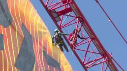 VOICED : Resiste piden activistas de Greenpeace News Clip