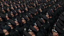 CLEAN : Ukraine tackles graft with new US style police force News Clip