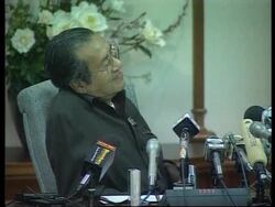 Malaysia - Mahathir denounces Anwar News Clip