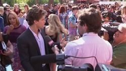 Young stars including Darren Criss and Naya Rivera arrive for the Teen Choice Awards News Clip