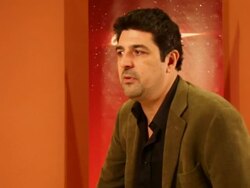 INTERVIEW: Cesc Gay on the anthropological point of view of the film at 'Una Pistola En Cada Mano' (A Gun In Each Hand) Interviews: 7th Rome Film Festival at Auditorium Parco Della Musica on November 17, 2012 in Rome, Italy (Footage by WireImage Video/Gett Stock Footage