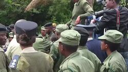 CLEAN : Zambian police fire tear gas after poll results suspended News Clip