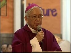 WRAP Archbishop and students pray for Pope''s recovery News Clip