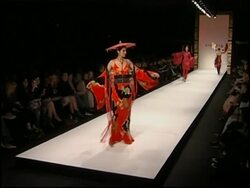 1920s and 1930s glamour from Sue Wong News Clip