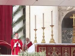 B-ROLL - Pope Francis Conducts The Palm Sunday Celebrations In St Peter's Square at St. Peter's Square on March 24, 2013 in Vatican City, Vatican. (Footage by Giulio Origlia/Getty Images) Stock Footage